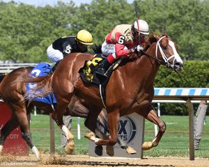 Antiquarian (Preservationist - Lifetime Memory) and and John Velazquez take the G3 Peter Pan at Aqueduct's Belmont At The Big A meet.